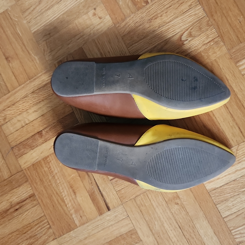 Flats - Picture 2 of 3